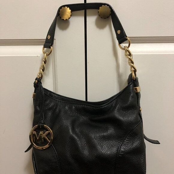 Michael Kors Black Shoulder Bag - Picture 2 of 16
